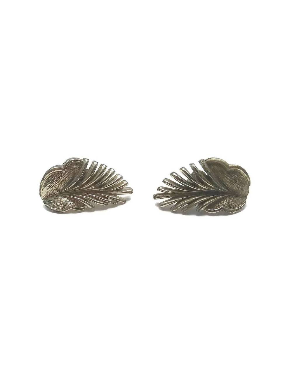 Coro Vintage Gold Tone Floral Leaf Clip On Back Earrings. Coro Hallmark.